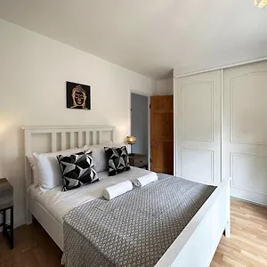 Maria's House In East London Dagenham